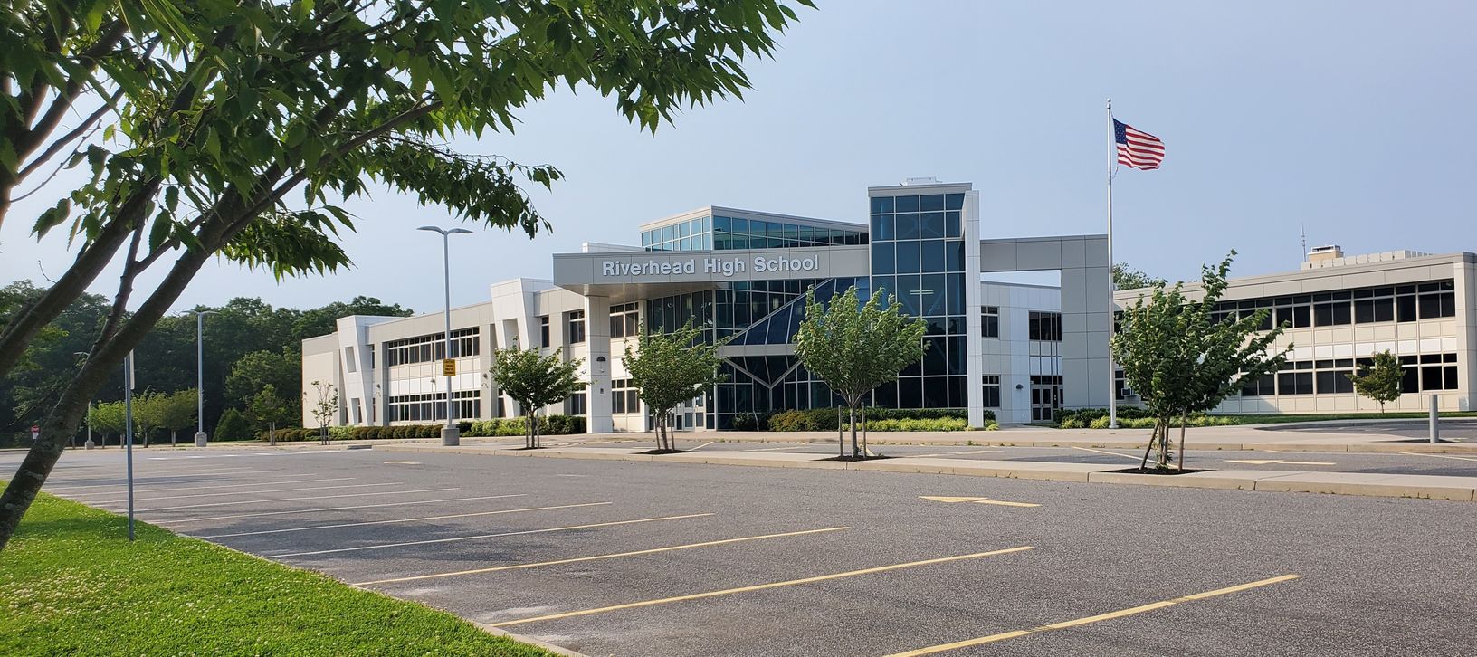  Riverhead High School