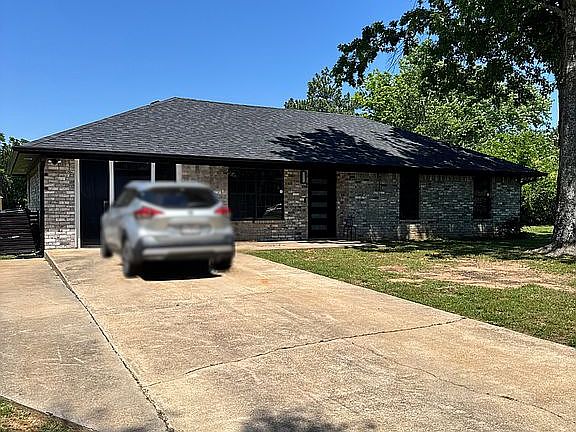 5th image of 5825 Jamar Rd