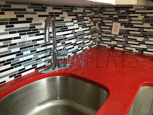 Rented by Uptown Flats LLC | media 7
