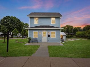603 Walnut St, Baraboo, WI 53913