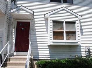 747 Mauch Chunk St, Easton, PA 18042