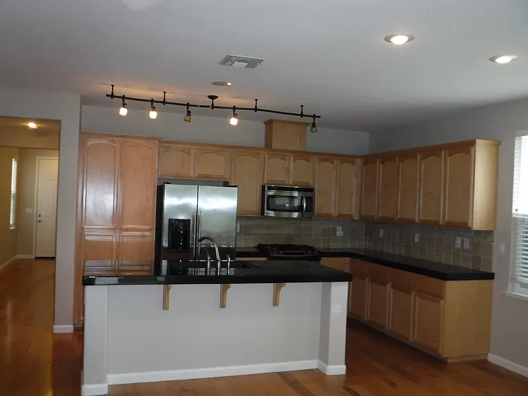 1390 Andleman Ct — Photo 14