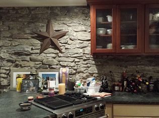 125 Frogtown Rd, Ottsville, PA 18942