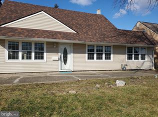 2808 Norcom Rd, Philadelphia, PA 19154