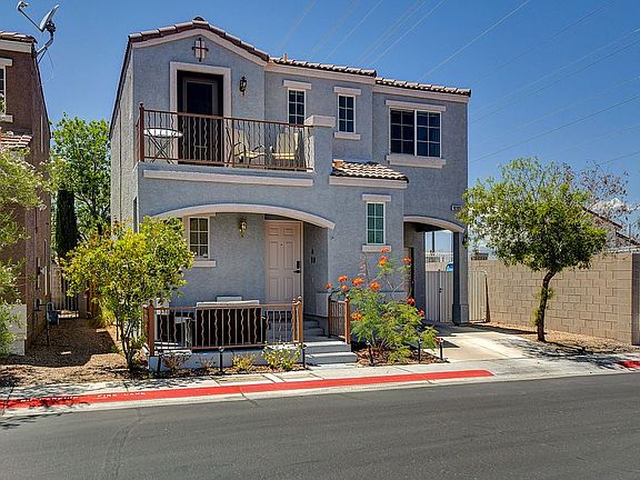 3rd image of 10305 Tranquil Breeze St