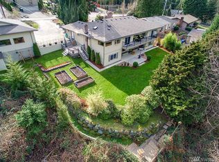 8826 NE 163rd St, Kenmore, WA 98028