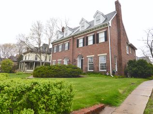 643 Summit Ave, Saint Paul, MN 55105