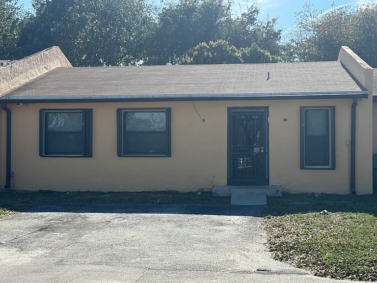 3060 NW 204th Ln — Photo 1