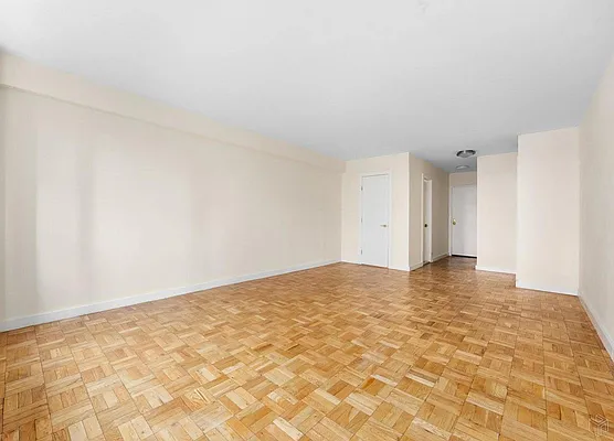 Rented by Keller Williams NYC | media 8