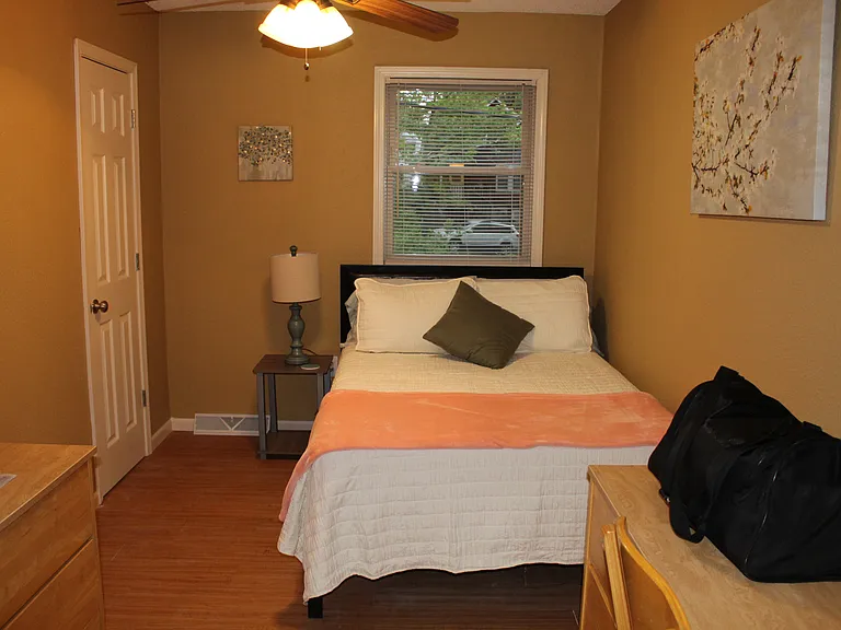 405 Mimosa Ct #6 — Photo 12