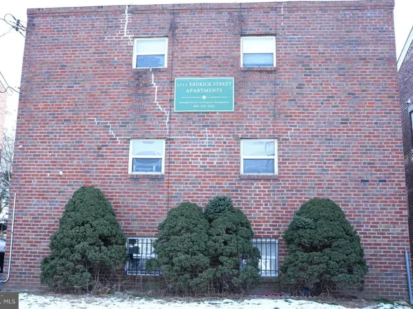 5711 Erdrick St, Philadelphia, PA