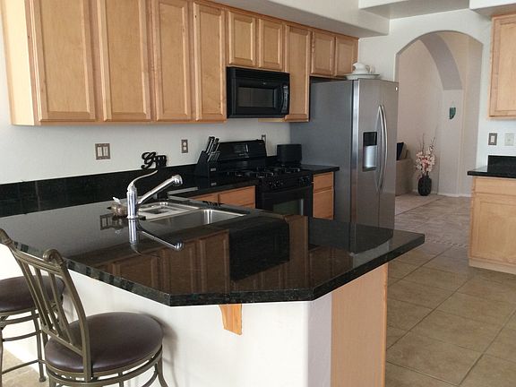 2nd image of 508 E Camino Luna Azul