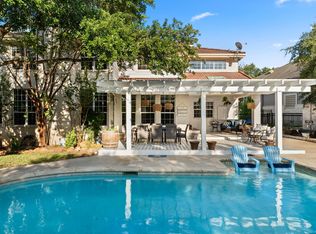 35 Lost Meadow Trl, The Hills, TX 78738