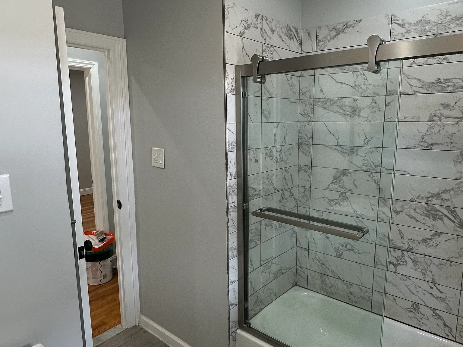 5 bed, 800 sqft, $4,500 — Photo 1