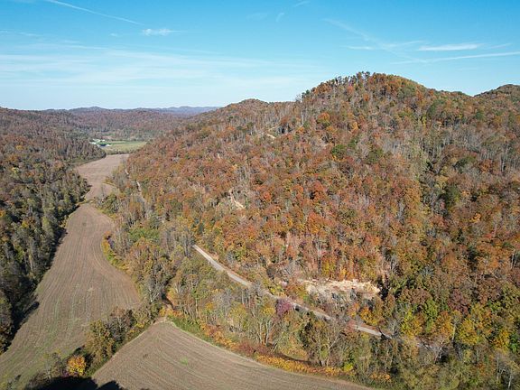 3rd image of 99 Beech Creek Rd #Mid-12