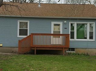 2105 Sumac Ave, Cedar Falls, IA 50613