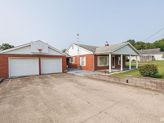 2nd image of 306 Patton Hill Rd