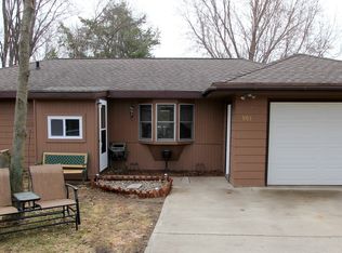 903 Lindbergh Dr S, Little Falls, MN 56345