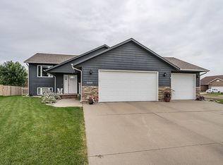 2300 N Devon Ave, Tea, SD 57064