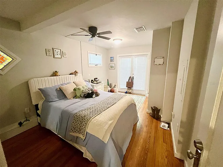 1723 NW 7th Ave — Photo 41