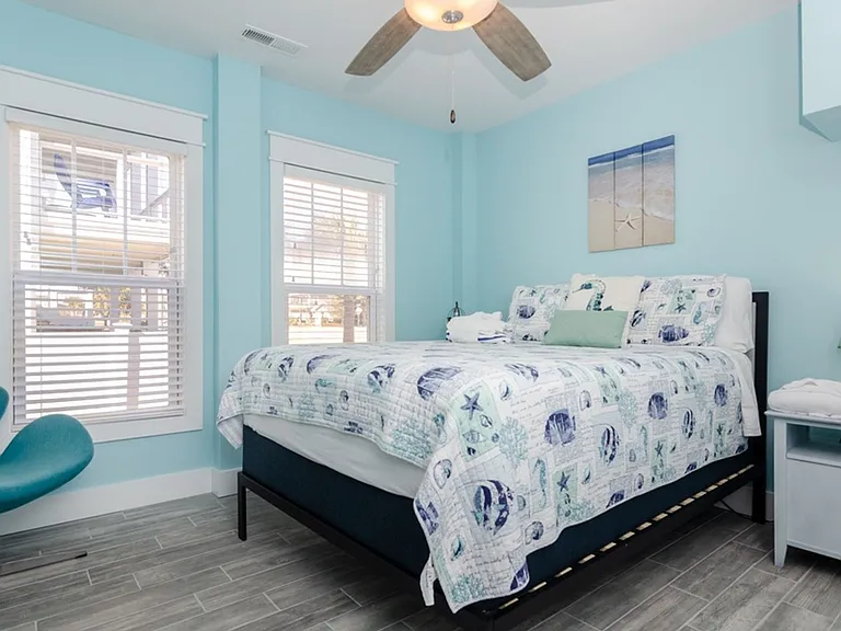 1211 N Fort Fisher Blvd #B — Photo 31