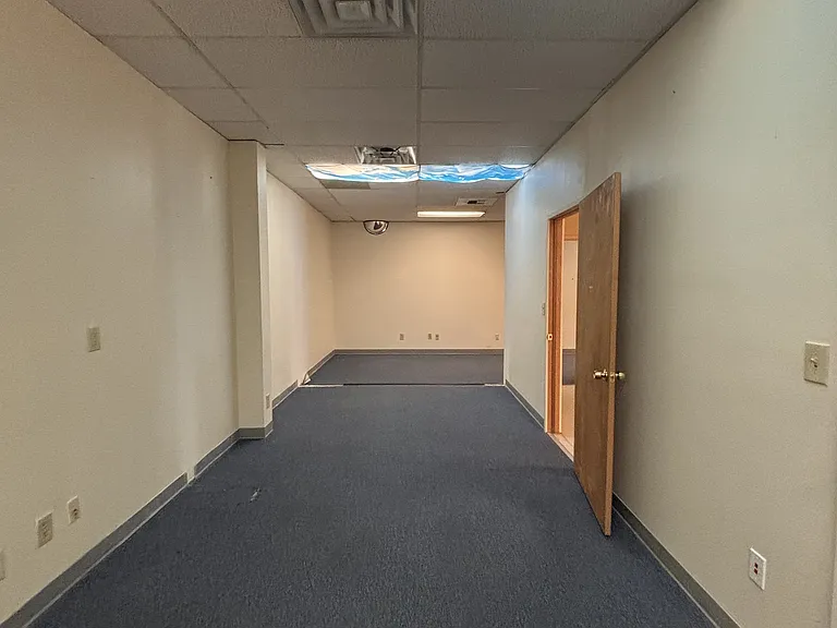 2700 Simpson Ave — Photo 16
