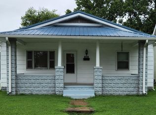 1720 McCormick Ave, Washington, IN 47501