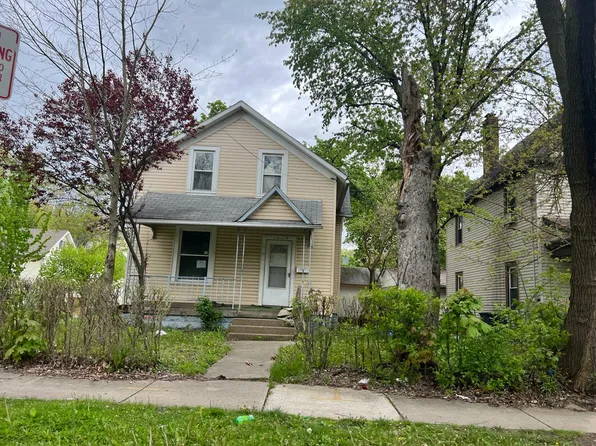 1019 Johnston St, Akron, OH 44306
