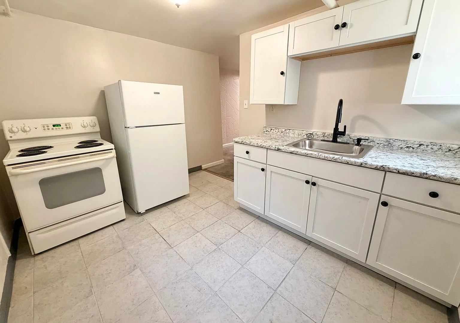1618 Joseph St. — Photo 4