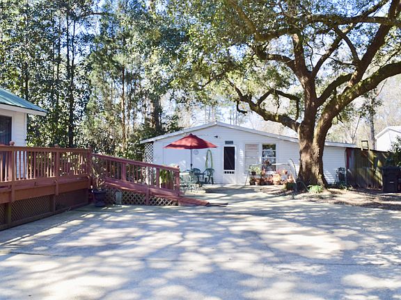 2nd image of 2533 S Live Oak Dr