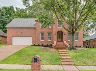 1523 Fox Trace Dr, Cordova, TN 38016