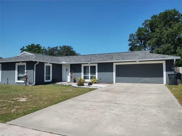 2210 Kingswood Ln, Brandon, FL 33511