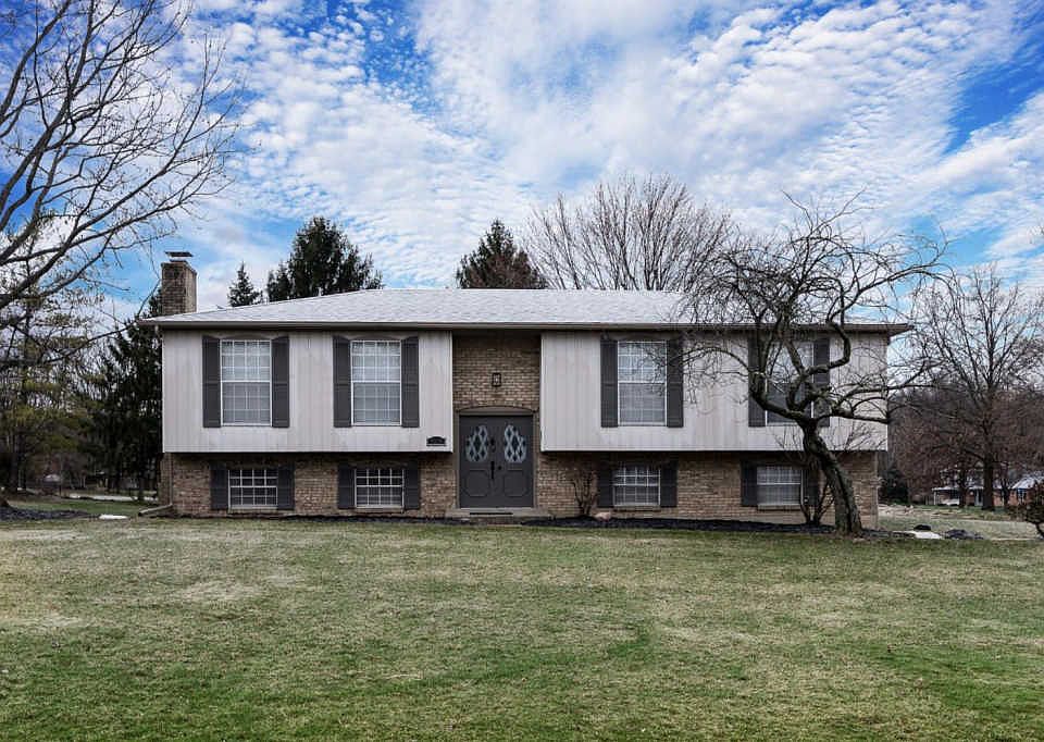 1st image of 3305 Braewood Dr
