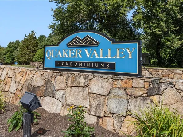 650 E Greenwich Ave APT 5-304, West Warwick, RI 02893