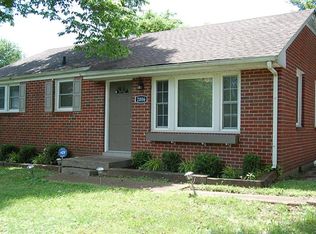 2006 Montgomery Pkwy, Clarksville, TN 37043
