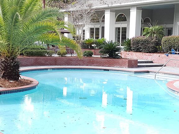 4th image of 700 Daniel Ellis Dr APT 11104