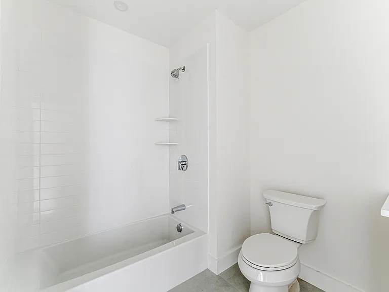 1035 Commonwealth Ave #602 — Photo 15