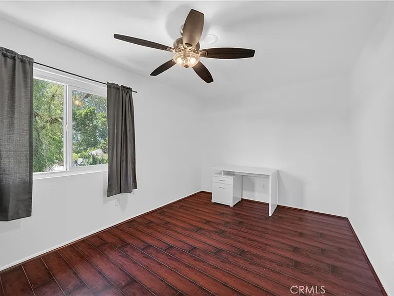 20454 Elkwood St — Photo 25