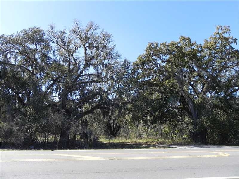 1st image of 3686 N Us Highway 301