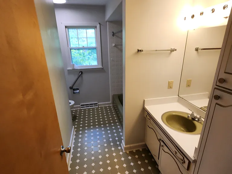 2230 Carberry Dr — Photo 27