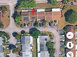 Devon-Aire Villas, Miami, FL 33186