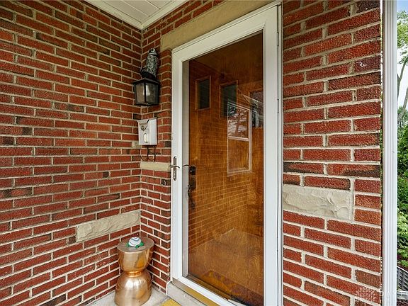 4th image of 1137 Broadview Blvd