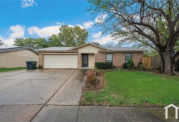 3rd image of 1419 Natches Dr #0