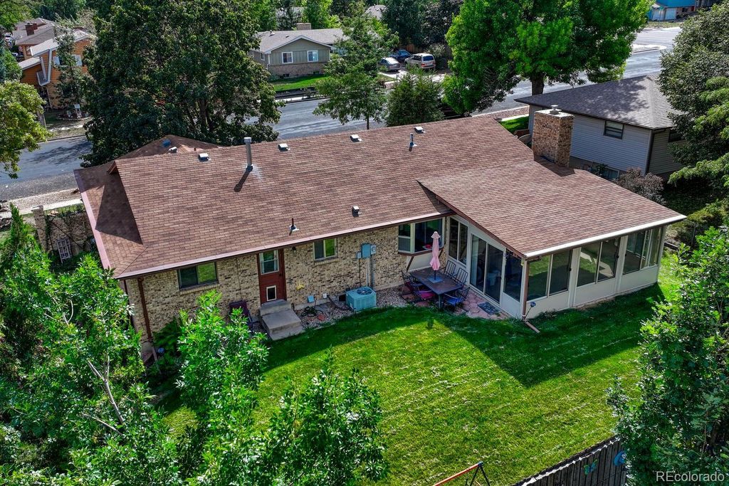 1327 E 19th Street
