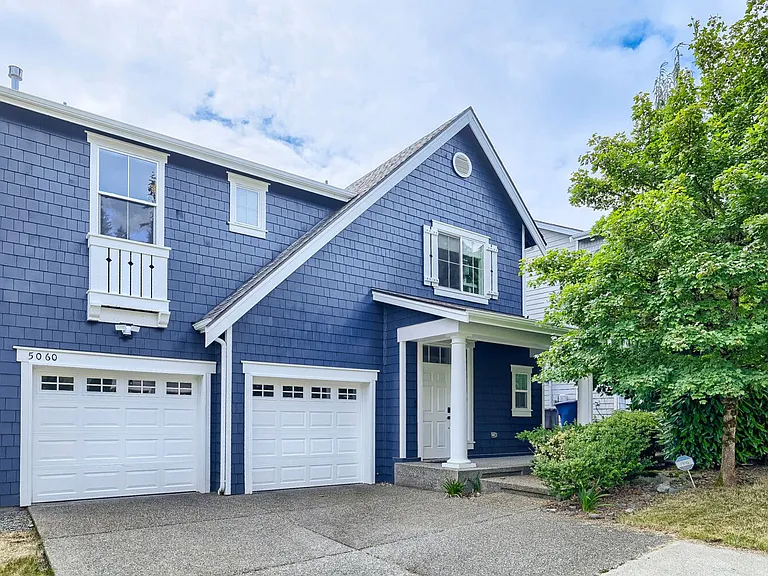 5060 163rd Pl SE — Photo 1