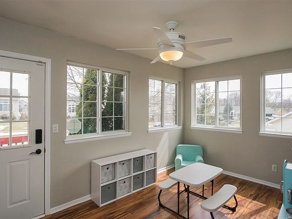 5th image of 845 Fairview Ln