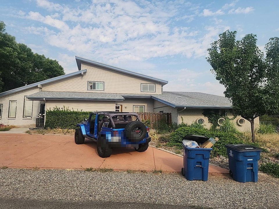 1st image of 533 Tiara Dr