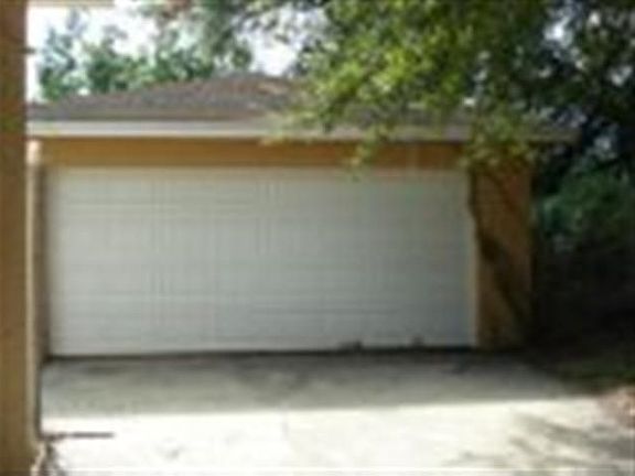 4th image of 905 E 25th Ave