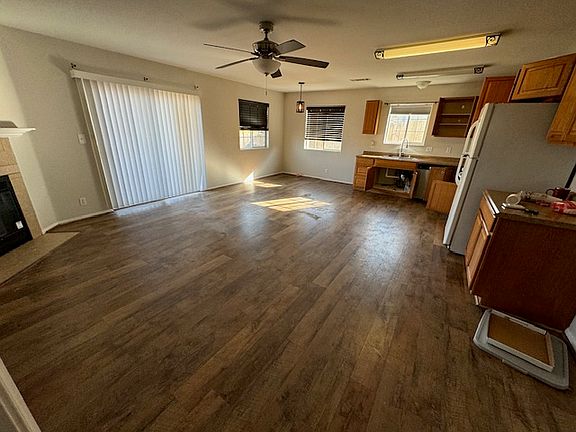 5th image of 21620 Loop St