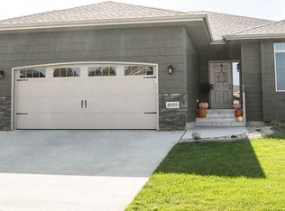 8005 W Vista Park St, Sioux Falls, SD 57106